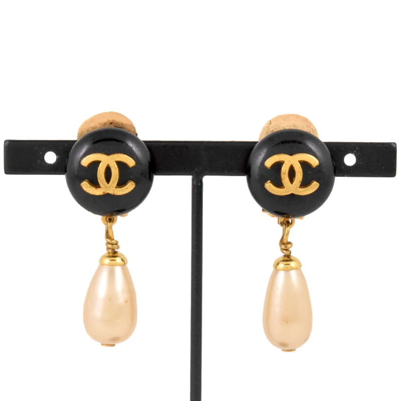 Drop Earrings with Embossed Patterns -Chanel   Plating Clip Earrings (Pre-Owned)