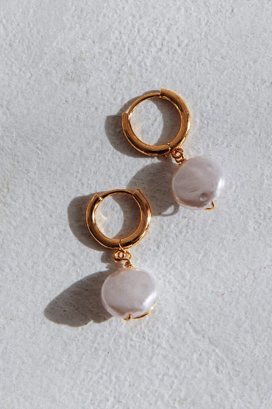 Drop Earrings with Embossed Patterns -Sophia Swirl Pearl Earrings Gold