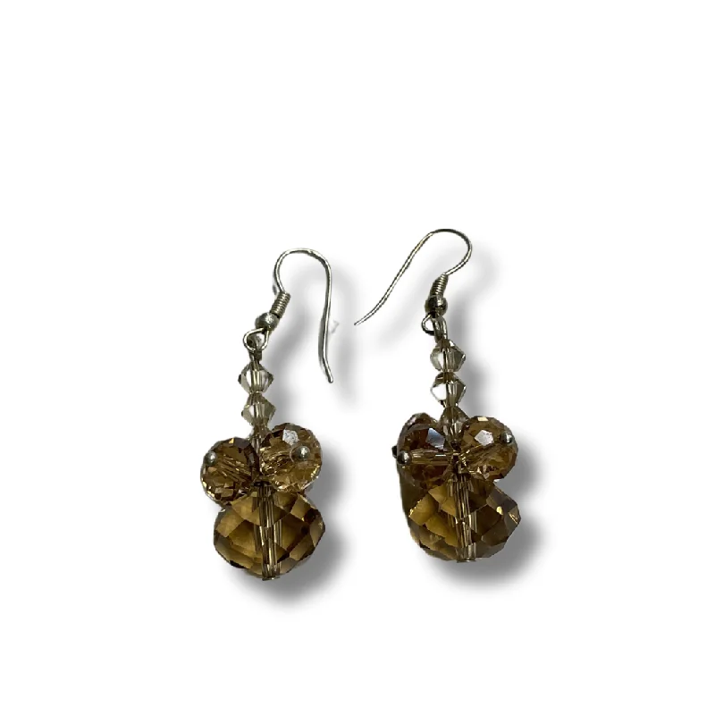 Floral Drop Earrings with Petals -Earrings Dangle/drop By Clothes Mentor, Size: 02 Piece Set