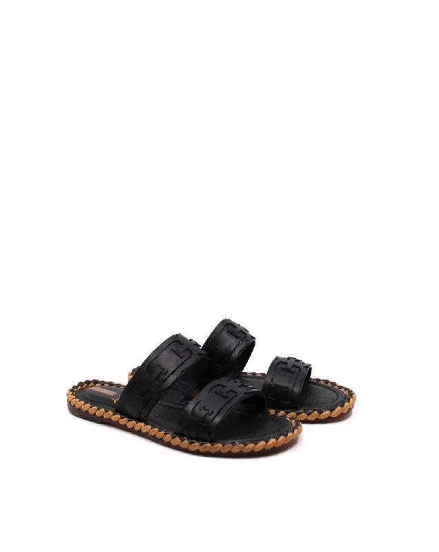 Comfortable sandals for men with textured footbed and durable straps for long wear-Women's Tatum Sandals In Black